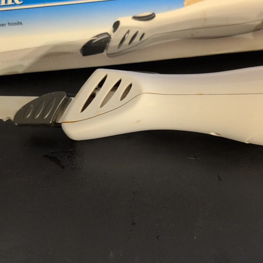 Electric Knife
